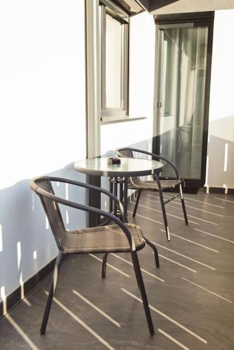 5 Dream Apartment 5 Cu Parcare Privata オラデア エクステリア 写真